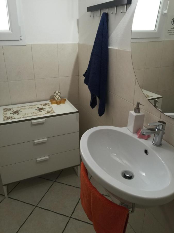 פיומבינו Viola Apartment מראה חיצוני תמונה